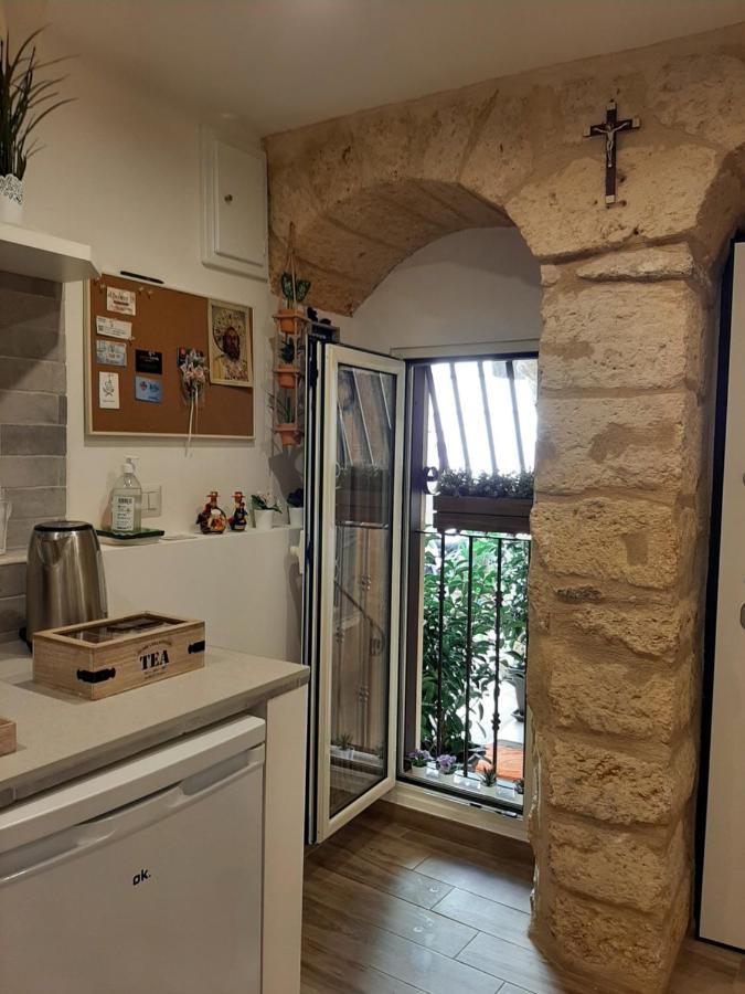 Appartamento Al Sottano 19 Bari Esterno foto