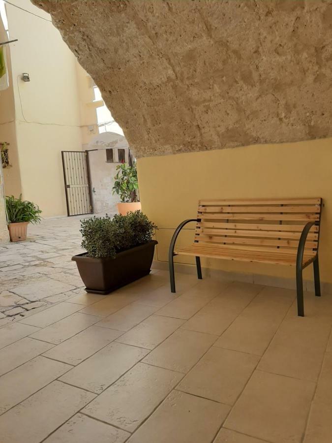 Appartamento Al Sottano 19 Bari Esterno foto
